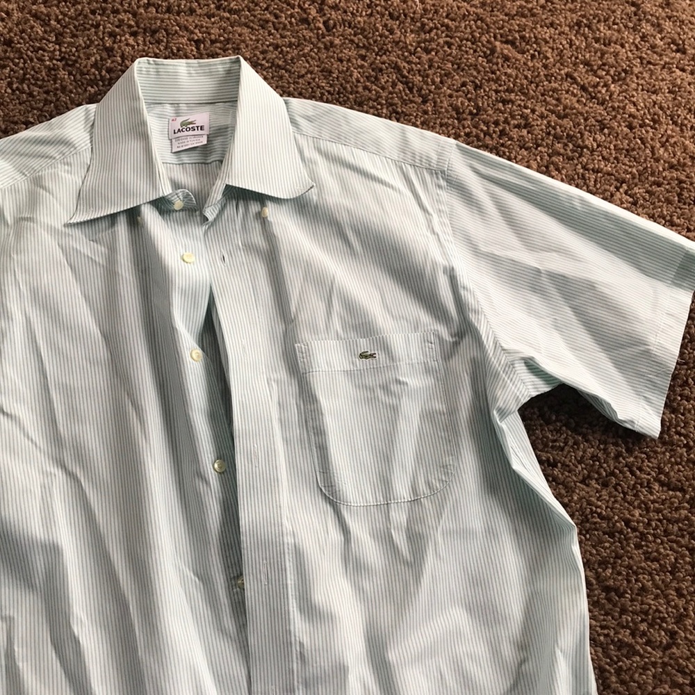 Men’s Lacoste size 42 (Large) short sleeve shirt